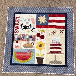 Quilted Wall Hanging 37” x 37”

Like New! America 4th & July themed.